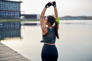 Sport in autunno: meglio allenarsi all’aperto o al chiuso?