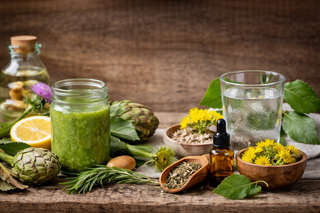 Detox e drenanti: differenze, benefici e quando usarli